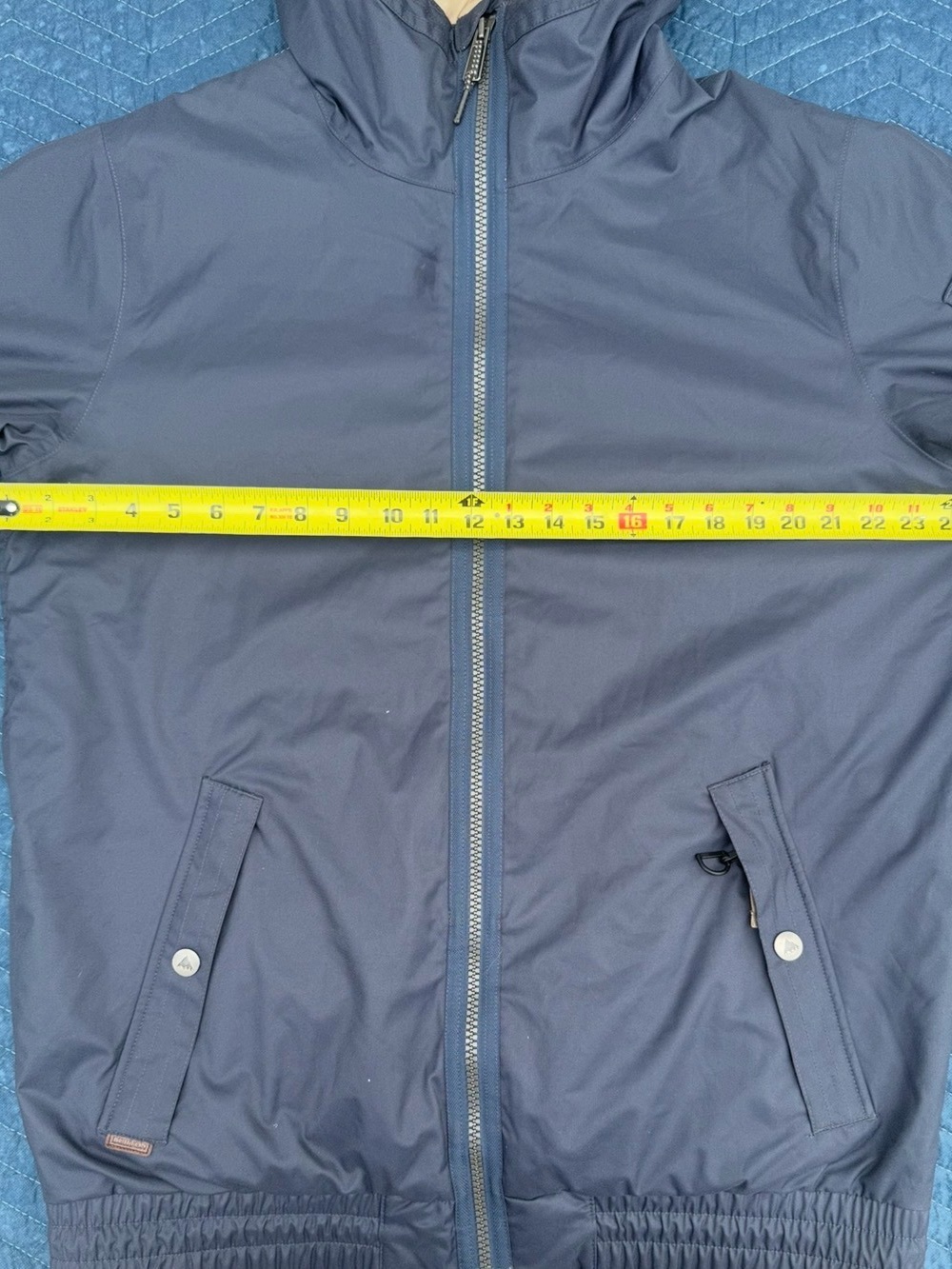 Burton Men’s Navy Jacket with Cream Interior - Picture 8 of 9